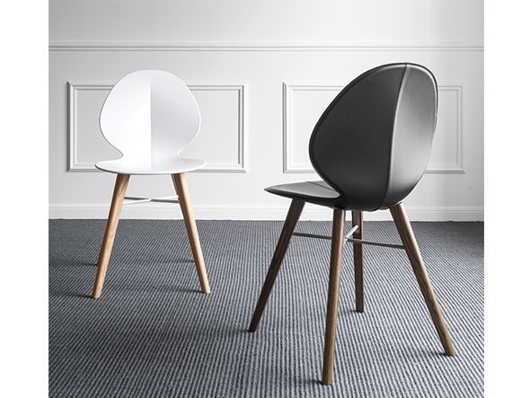 【カリガリス/Calligaris / GOODS】のBASIL / バジル 再生皮革シート CS/1348 インテリア・キッズ・メンズ・レディースファッション・服の通販 founy(ファニー) 　メタル　Metal, Metal Parts　モチーフ　Motif, Design Theme　送料無料　Free Shipping　ホーム・キャンプ・アウトドア・お取り寄せ　Home Living / Home & Lifestyle / Camping Gear / Outdoor Camping　家具・インテリア　Home Furniture & Interior. Stylish & Functional Living Spaces　チェア・椅子　Seating & Chairs　ダイニングチェア・木製チェア　Dining Chairs　右:シートカラー「315 ブラック」参考イメージ|ID: prp329100000011220 ipo3291000000034876720