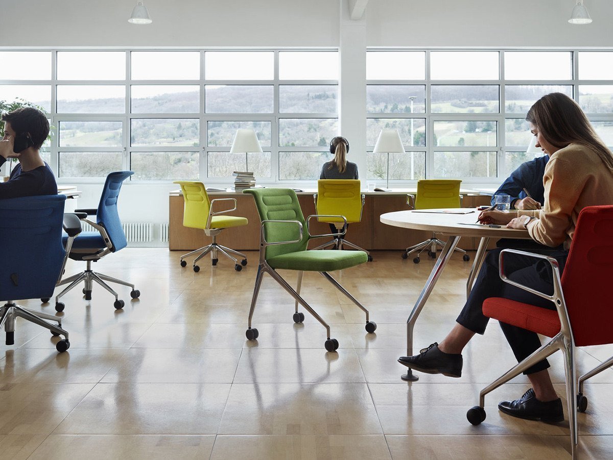 【ヴィトラ/Vitra / GOODS】のAC 5 Studio / AC 5 スタジオ インテリア・キッズ・メンズ・レディースファッション・服の通販 founy(ファニー) イタリア Italy エレガント 上品 Elegant コンパクト Compact, Small Size シンプル Simple, Minimal フォルム Silhouette, Form フレーム Frame, Outline ミラノ Milano Style, Italian-Inspired モダン Modern, Contemporary 送料無料 Free Shipping ホーム・キャンプ・アウトドア・お取り寄せ Home Living / Home & Lifestyle / Camping Gear / Outdoor Camping 家具・インテリア Home Furniture & Interior. Stylish & Functional Living Spaces チェア・椅子 Seating & Chairs オフィスチェア・在宅ワーク用チェア Office & Desk Chairs |ID: prp329100000964809 ipo3291000000033985860