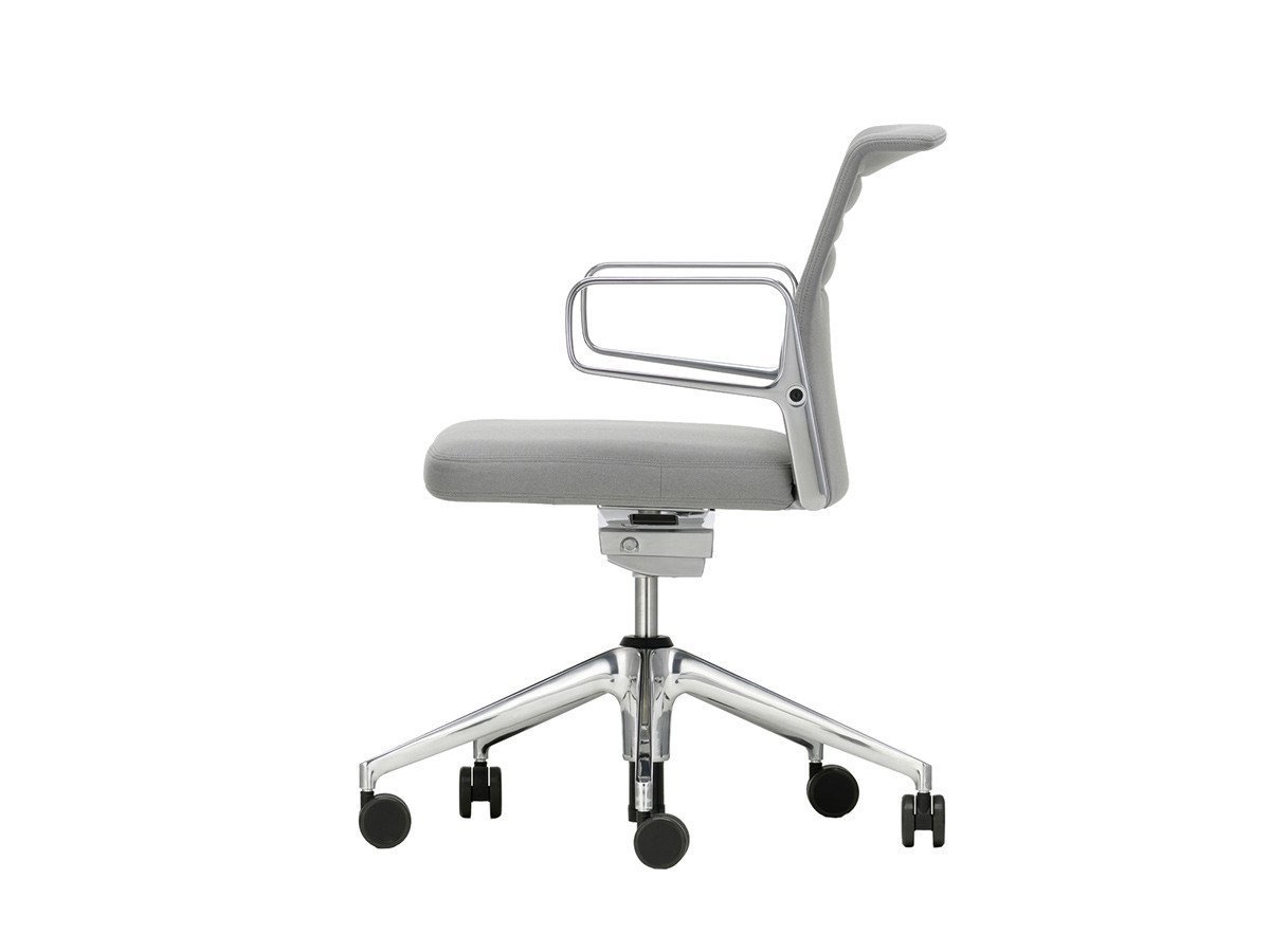 【ヴィトラ/Vitra / GOODS】のAC 5 Studio / AC 5 スタジオ インテリア・キッズ・メンズ・レディースファッション・服の通販 founy(ファニー) イタリア Italy エレガント 上品 Elegant コンパクト Compact, Small Size シンプル Simple, Minimal フォルム Silhouette, Form フレーム Frame, Outline ミラノ Milano Style, Italian-Inspired モダン Modern, Contemporary 送料無料 Free Shipping ホーム・キャンプ・アウトドア・お取り寄せ Home Living / Home & Lifestyle / Camping Gear / Outdoor Camping 家具・インテリア Home Furniture & Interior. Stylish & Functional Living Spaces チェア・椅子 Seating & Chairs オフィスチェア・在宅ワーク用チェア Office & Desk Chairs |ID: prp329100000964809 ipo3291000000033985864