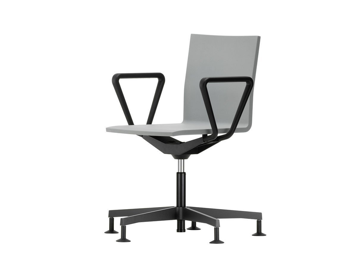 【ヴィトラ/Vitra / GOODS】の.04 / ゼロフォー スタジオチェア アームレスト付 インテリア・キッズ・メンズ・レディースファッション・服の通販 founy(ファニー) 　送料無料　Free Shipping　なめらか　Smooth, Silky Texture　シンプル　Simple, Minimal　ホーム・キャンプ・アウトドア・お取り寄せ　Home Living / Home & Lifestyle / Camping Gear / Outdoor Camping　家具・インテリア　Home Furniture & Interior. Stylish & Functional Living Spaces　チェア・椅子　Seating & Chairs　オフィスチェア・在宅ワーク用チェア　Office & Desk Chairs　シートグレー、ベースタイプ:カーペット用グライド|ID: prp329100000964813 ipo3291000000030232505
