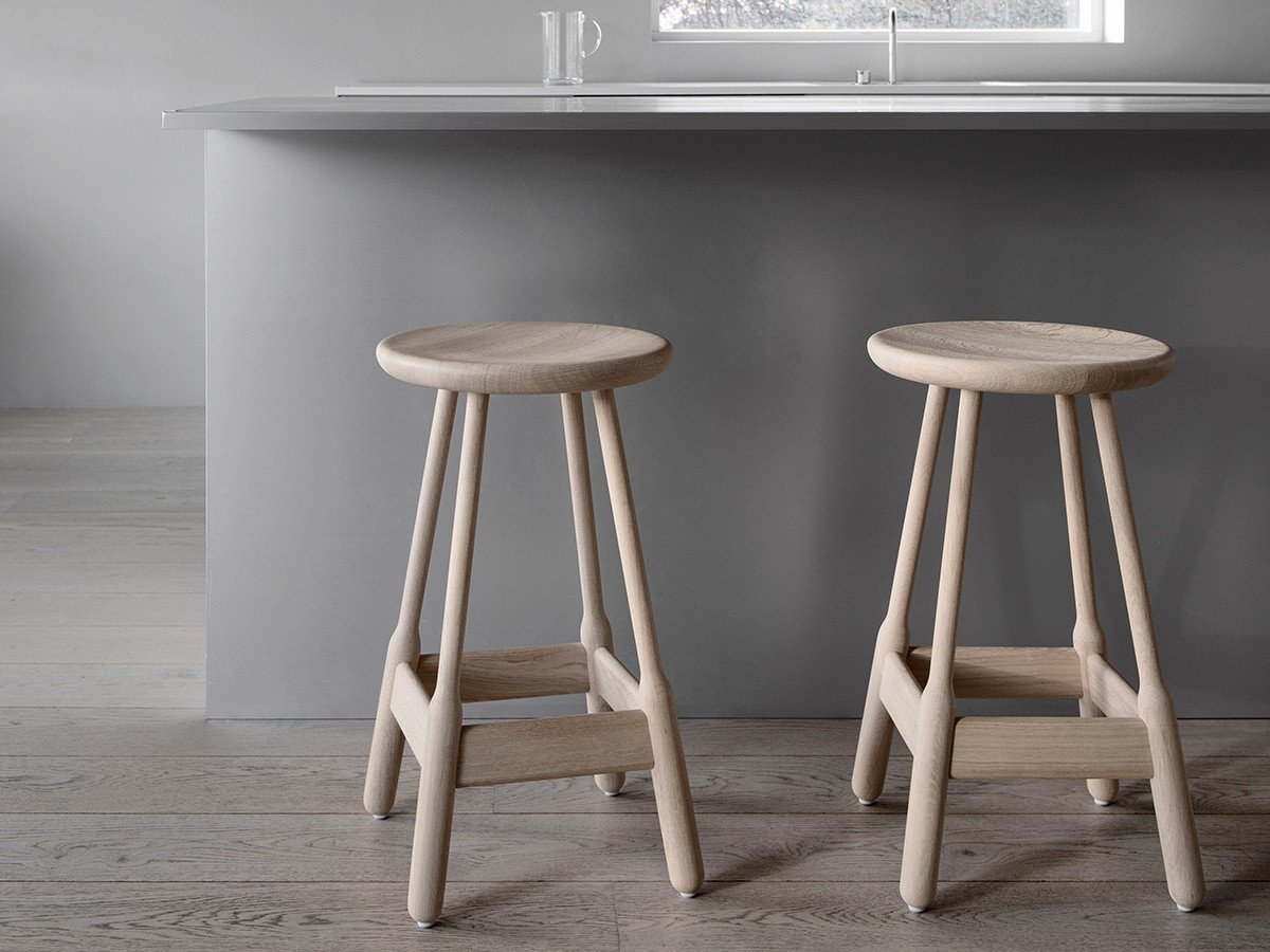 【マスプロダクションズ/MASSPRODUCTIONS / GOODS】のALBERT BAR STOOL 75 / アルバート バースツール 75 板座 人気、トレンドファッション・服の通販 founy(ファニー) 　スタイリッシュ　Stylish, Fashionable　スタンド　Stand Collar, Upright Stand　スマート　Smart, Elegant　フォルム　Silhouette, Form　モダン　Modern, Contemporary　送料無料　Free Shipping　ホーム・キャンプ・アウトドア・お取り寄せ　Home Living / Home & Lifestyle / Camping Gear / Outdoor Camping　家具・インテリア　Home Furniture & Interior. Stylish & Functional Living Spaces　チェア・椅子　Seating & Chairs　スツール・バースツール　Stools & Bar Stools　ホーム・キャンプ・アウトドア・お取り寄せ　Home Living / Home & Lifestyle / Camping Gear / Outdoor Camping　家具・インテリア　Home Furniture & Interior. Stylish & Functional Living Spaces　チェア・椅子　Seating & Chairs　カウンターチェア・ハイチェア　Bar Stools / High Stools　 other-1|ID: prp329100000980729 ipo3291000000030231349