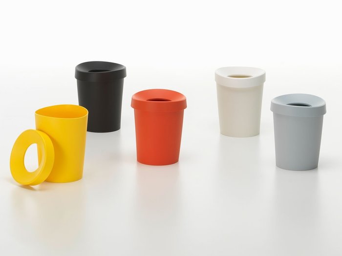 【ヴィトラ/Vitra / GOODS】のHappy Bin Large / ハッピー ビン L インテリア・キッズ・メンズ・レディースファッション・服の通販 founy(ファニー) https://founy.com/ 送料無料 Free Shipping デスク Desk, Work Desk フォルム Silhouette, Form ボックス Boxy, Box Shape 軽量 Lightweight, Ultra Light ホーム・キャンプ・アウトドア・お取り寄せ Home Living / Home & Lifestyle / Camping Gear / Outdoor Camping 家具・インテリア Home Furniture & Interior. Stylish & Functional Living Spaces その他 インテリア雑貨、家具 Home Decor & Furniture Extras |ID: prp329100001015517 ipo3291000000030187002