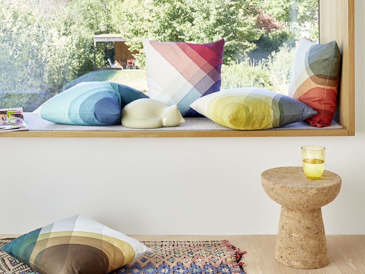 【ヴィトラ/Vitra / GOODS】のCork Family / コルク ファミリー モデル D 人気、トレンドファッション・服の通販 founy(ファニー) 　送料無料　Free Shipping　グラデーション　Gradient, Ombre　コルク　Cork, Cork Material　テーブル　Table, Dining Table　プレミアム　Premium, High-End　軽量　Lightweight, Ultra Light　ホーム・キャンプ・アウトドア・お取り寄せ　Home Living / Home & Lifestyle / Camping Gear / Outdoor Camping　家具・インテリア　Home Furniture & Interior. Stylish & Functional Living Spaces　チェア・椅子　Seating & Chairs　スツール・バースツール　Stools & Bar Stools　ホーム・キャンプ・アウトドア・お取り寄せ　Home Living / Home & Lifestyle / Camping Gear / Outdoor Camping　家具・インテリア　Home Furniture & Interior. Stylish & Functional Living Spaces　テーブル　Dining, Coffee & Side Tables　サイドテーブル・ナイトテーブル　Side & End Tables　other-6|ID: prp329100001015543 ipo3291000000031525174