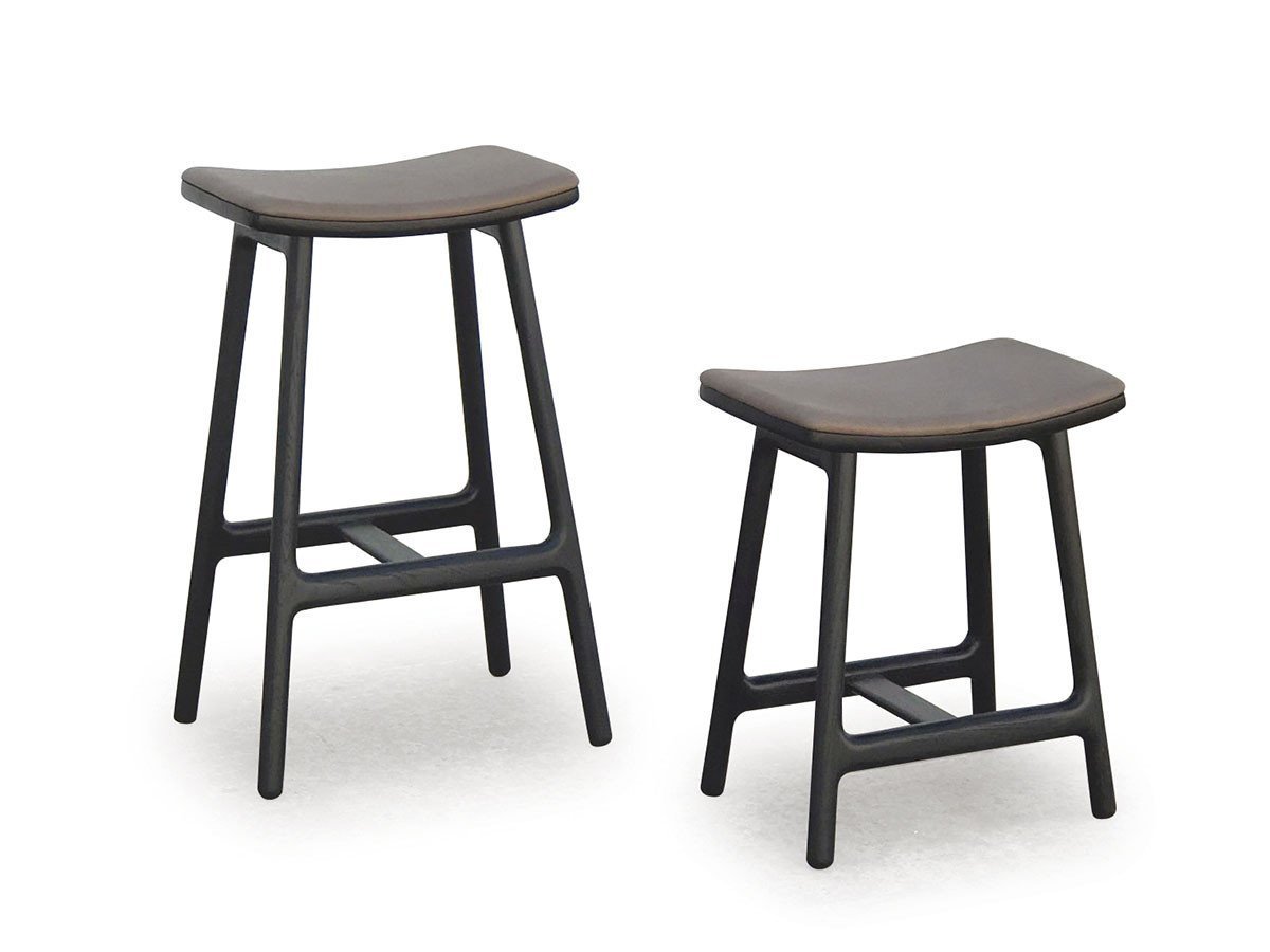 【スケッチ/Sketch / GOODS】のODD low stool / オッド ロースツール 張座 インテリア・キッズ・メンズ・レディースファッション・服の通販 founy(ファニー) 　フィット　Fit, Slim Fit　ホーム・キャンプ・アウトドア・お取り寄せ　Home Living / Home & Lifestyle / Camping Gear / Outdoor Camping　家具・インテリア　Home Furniture & Interior. Stylish & Functional Living Spaces　チェア・椅子　Seating & Chairs　スツール・バースツール　Stools & Bar Stools　左:同シリーズの「カウンタースツール」、右:本商品|ID: prp329100001125397 ipo3291000000034827153