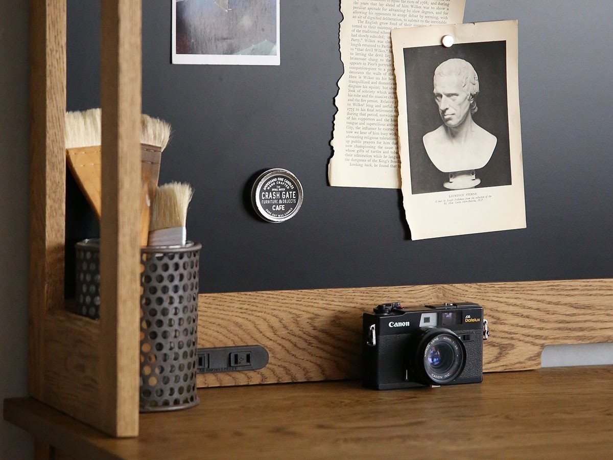 【イージーライフ/Easy Life / GOODS】のAILE DESK / エール デスク + 上置き 幅150cm インテリア・キッズ・メンズ・レディースファッション・服の通販 founy(ファニー) おすすめ Recommended / Our Picks イラスト Illustration デスク Desk, Work Desk プリント Print, Printed Pattern ワイド Wide, Wide Fit ホーム・キャンプ・アウトドア・お取り寄せ Home Living / Home & Lifestyle / Camping Gear / Outdoor Camping 家具・インテリア Home Furniture & Interior. Stylish & Functional Living Spaces その他 インテリア雑貨、家具 Home Decor & Furniture Extras 上置きに2口コンセント付きです。|ID: prp329100001156298 ipo3291000000036838212