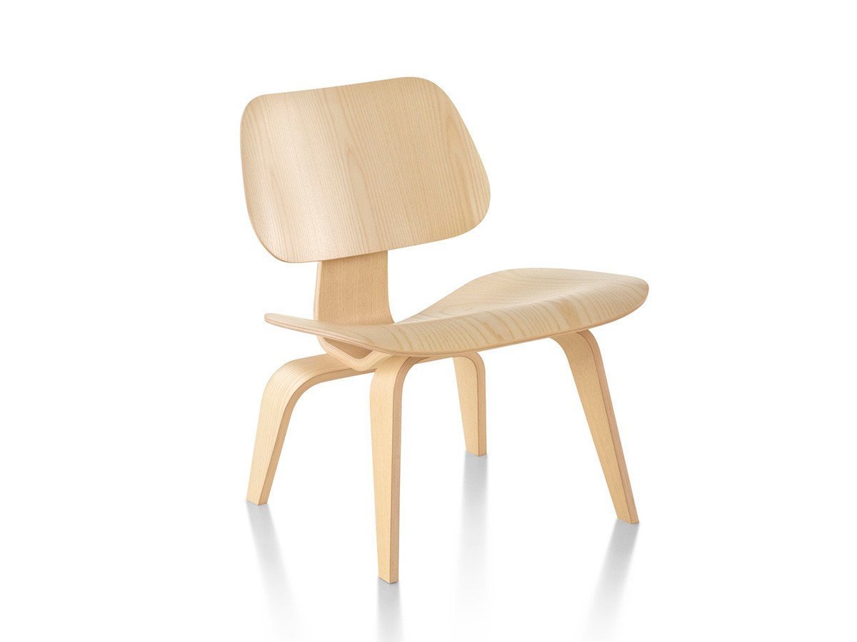 【ハーマンミラー/Herman Miller / GOODS】のEames Molded Plywood Lounge Chair / イームズ プライウッド ラウンジチェア ウッドレッグ LCW. A2 / LCW. 11 / LCW. EN / LCW. OU / LCW. 9N インテリア・キッズ・メンズ・レディースファッション・服の通販 founy(ファニー) 　軽量　Lightweight, Ultra Light　フィット　Fit, Slim Fit　送料無料　Free Shipping　ホーム・キャンプ・アウトドア・お取り寄せ　Home Living / Home & Lifestyle / Camping Gear / Outdoor Camping　家具・インテリア　Home Furniture & Interior. Stylish & Functional Living Spaces　チェア・椅子　Seating & Chairs　ラウンジチェア・リクライナー　Lounge Chairs / Recliners　ウッド:ホワイトアッシュ|ID: prp329100001172110 ipo3291000000035093975