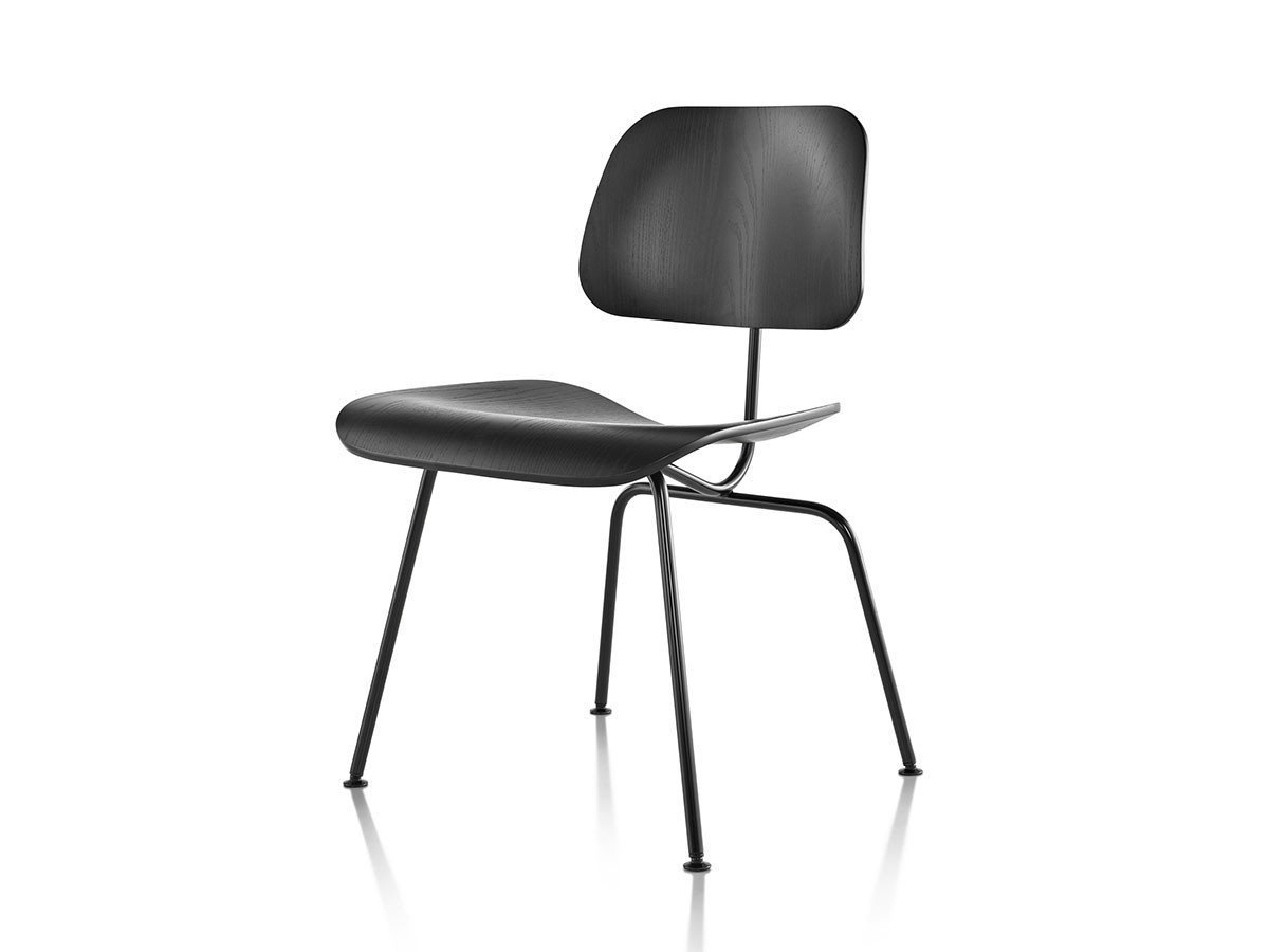 【ハーマンミラー/Herman Miller / GOODS】のEames Molded Plywood Dining Chair / イームズ プライウッド ダイニングチェア メタルレッグ DCM. BK / DCM. 47 インテリア・キッズ・メンズ・レディースファッション・服の通販 founy(ファニー) 　フィット　Fit　軽量　Lightweight　ホーム・キャンプ・アウトドア・お取り寄せ　Home,Garden,Outdoor,Camping Gear　家具・インテリア　Furniture　チェア・椅子　Chair　ダイニングチェア　Dining Chair　ウッド:エボニー、ベースブラック|ID: prp329100001177104 ipo3291000000030224310