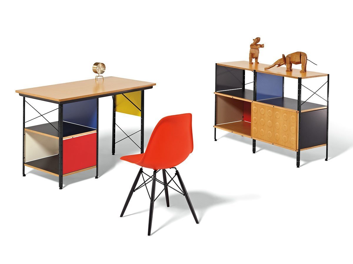 【ハーマンミラー/Herman Miller / GOODS】のEames Molded Plastic Side Shell Chair / イームズ プラスチックサイドシェルチェア ダウェルベース エボニー脚 DSW. BK EN / DSW. 91 EN / DSW. 47 EN 人気、トレンドファッション・服の通販 founy(ファニー) 　シンプル　Simple, Minimal　人気　Popular, Best Seller　フォルム　Silhouette, Form　ホーム・キャンプ・アウトドア・お取り寄せ　Home Living / Home & Lifestyle / Camping Gear / Outdoor Camping　家具・インテリア　Home Furniture & Interior. Stylish & Functional Living Spaces　チェア・椅子　Seating & Chairs　ダイニングチェア・木製チェア　Dining Chairs　other-3|ID: prp329100001178538 ipo3291000000031524189