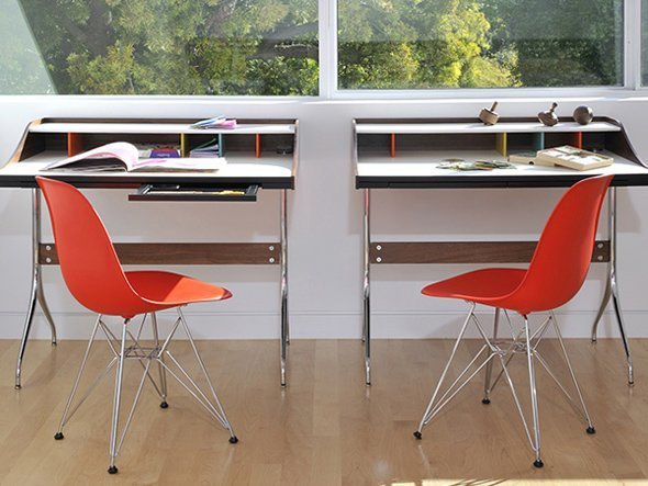 【ハーマンミラー/Herman Miller / GOODS】のEames Molded Plastic Side Shell Chair / イームズ プラスチックサイドシェルチェア ワイヤーベース / ホワイト脚 DSR. 91 インテリア・キッズ・メンズ・レディースファッション・服の通販 founy(ファニー) 　シンプル　Simple　人気　Popularity　フォルム　Form　ワイヤー　Wire　ホーム・キャンプ・アウトドア・お取り寄せ　Home,Garden,Outdoor,Camping Gear　家具・インテリア　Furniture　チェア・椅子　Chair　ダイニングチェア　Dining Chair　参考イメージ|ID: prp329100001178542 ipo3291000000025317920