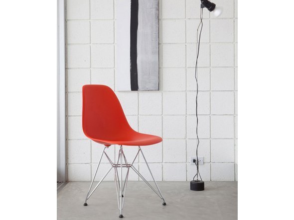 【ハーマンミラー/Herman Miller / GOODS】のEames Molded Plastic Side Shell Chair / イームズ プラスチックサイドシェルチェア ワイヤーベース / ホワイト脚 DSR. 91 インテリア・キッズ・メンズ・レディースファッション・服の通販 founy(ファニー) 　シンプル　Simple, Minimal　人気　Popular, Best Seller　フォルム　Silhouette, Form　ワイヤー　Wire, Wired Bra　ホーム・キャンプ・アウトドア・お取り寄せ　Home Living / Home & Lifestyle / Camping Gear / Outdoor Camping　家具・インテリア　Home Furniture & Interior. Stylish & Functional Living Spaces　チェア・椅子　Seating & Chairs　ダイニングチェア・木製チェア　Dining Chairs　参考イメージ|ID: prp329100001178542 ipo3291000000030223963