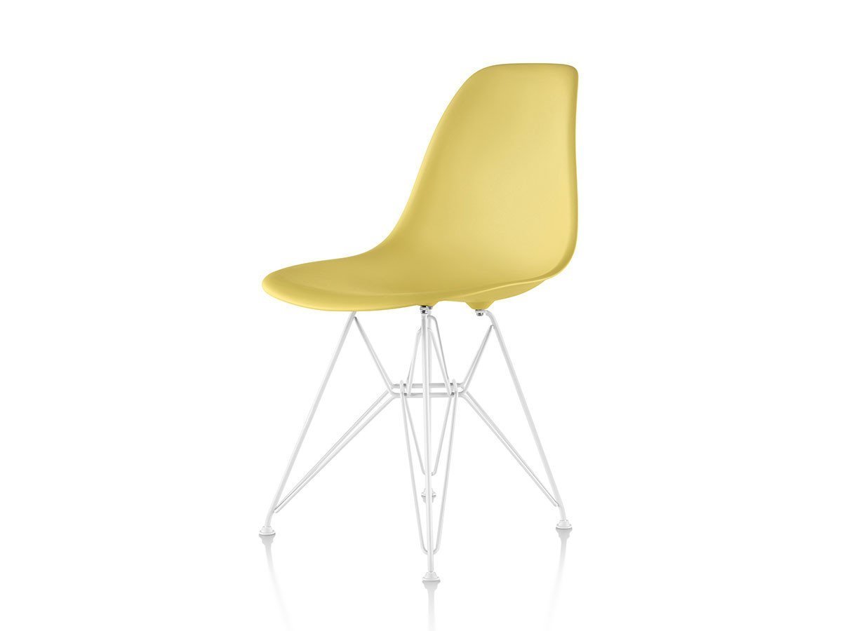 【ハーマンミラー/Herman Miller / GOODS】のEames Molded Plastic Side Shell Chair / イームズ プラスチックサイドシェルチェア ワイヤーベース / ホワイト脚 DSR. 91 インテリア・キッズ・メンズ・レディースファッション・服の通販 founy(ファニー) 　シンプル　Simple, Minimal　人気　Popular, Best Seller　フォルム　Silhouette, Form　ワイヤー　Wire, Wired Bra　ホーム・キャンプ・アウトドア・お取り寄せ　Home Living / Home & Lifestyle / Camping Gear / Outdoor Camping　家具・インテリア　Home Furniture & Interior. Stylish & Functional Living Spaces　チェア・椅子　Seating & Chairs　ダイニングチェア・木製チェア　Dining Chairs　シェルペイルイエロー|ID: prp329100001178542 ipo3291000000030224032