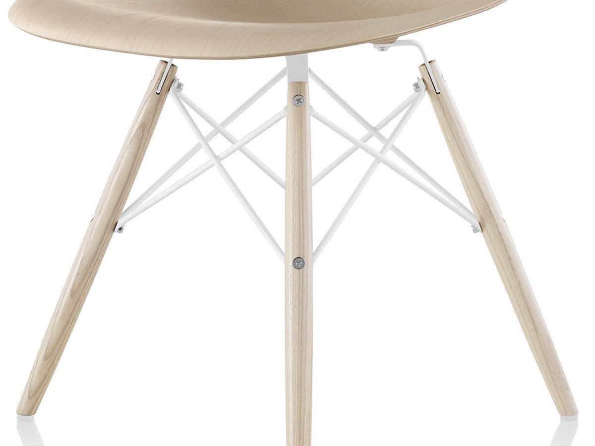 【ハーマンミラー/Herman Miller / GOODS】のEames Molded Plastic Side Shell Chair / イームズ プラスチックサイドシェルチェア ダウェルベース ウォールナット脚 DSW. BK OU / DSW. 91 OU / DSW. 47 OU インテリア・キッズ・メンズ・レディースファッション・服の通販 founy(ファニー) 　シンプル　Simple, Minimal　人気　Popular, Best Seller　フォルム　Silhouette, Form　ホーム・キャンプ・アウトドア・お取り寄せ　Home Living / Home & Lifestyle / Camping Gear / Outdoor Camping　家具・インテリア　Home Furniture & Interior. Stylish & Functional Living Spaces　チェア・椅子　Seating & Chairs　ダイニングチェア・木製チェア　Dining Chairs　ワイヤーカラー「ホワイト」参考イメージ|ID: prp329100001178550 ipo3291000000034047513