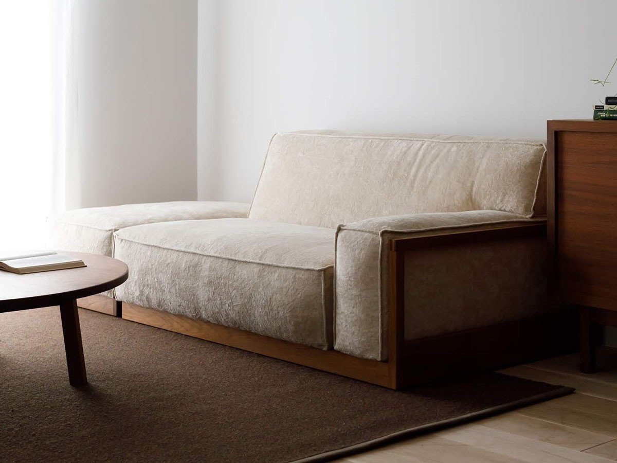 【広松木工/Hiromatsu Furniture / GOODS】のCORNICE / コルニーチェ ブロックワンアームソファ インテリア・キッズ・メンズ・レディースファッション・服の通販 founy(ファニー) 　クッション　Cushion　ファブリック　Fabric　フレーム　Flame　ブロック　Block　ポケット　Pocket　リラックス　Relax　おすすめ　Recommend　ホーム・キャンプ・アウトドア・お取り寄せ　Home,Garden,Outdoor,Camping Gear　家具・インテリア　Furniture　その他 インテリア雑貨、家具　Furniture, Interior, Others　張地:ナチュラル / NA(モーレ)、フレーム:チーク、サイズ:幅150cm、アーム位置:ライト&l|ID: prp329100001227467 ipo3291000000030219065