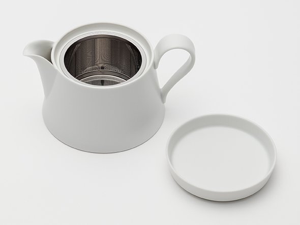 【ニーゼロイチロク/2016 / GOODS】のIngegerd Raman Tea Pot S / インゲヤード・ローマン ティーポット S インテリア・キッズ・メンズ・レディースファッション・服の通販 founy(ファニー) 　送料無料　Free Shipping　ガラス　Glass　コレクション　Collection　テーブル　Table　ティーストレーナーが付属します。|ID: prp329100001236001 ipo3291000000025326614