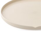 【ハス/HASU / GOODS】のWHITE CRACKLE Plate L / 白貫入 大皿 柔らかな白に繊細なヒビが文様を描く「白貫入」の大皿。縁のくぼみは、料理を取り分ける箸などが置けるカト|ID:prp329100001236102