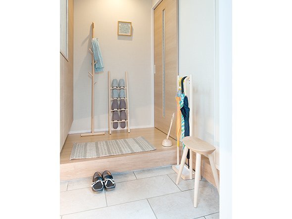 【コサイン/cosine / GOODS】のREEF RACK / リーフラック 人気、トレンドファッション・服の通販 founy(ファニー) 　送料無料　Free Shipping　シューズ　Shoes, Footwear　シンプル　Simple, Minimal　スリッパ　Slippers, Room Shoes　フォルム　Silhouette, Form　リーフ　Leaf, Botanical Leaf　ホーム・キャンプ・アウトドア・お取り寄せ　Home Living / Home & Lifestyle / Camping Gear / Outdoor Camping　家具・インテリア　Home Furniture & Interior. Stylish & Functional Living Spaces　その他 インテリア雑貨、家具　Home Decor & Furniture Extras　other-3|ID: prp329100001236764 ipo3291000000031521909