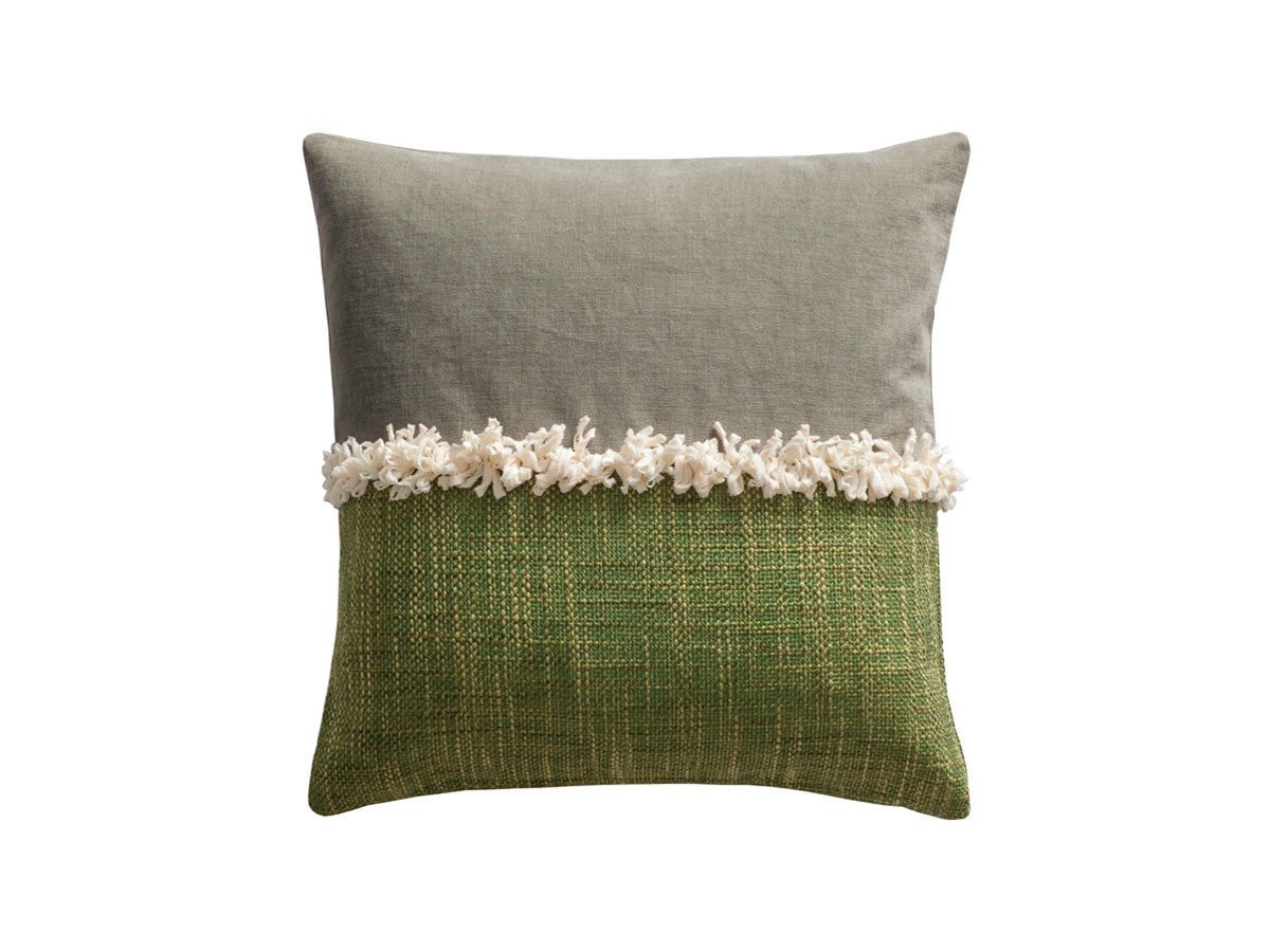 【フライミー ブラン/FLYMEe Blanc / GOODS】のBicolor Fringe Cushion / バイカラー フリンジクッション インテリア・キッズ・メンズ・レディースファッション・服の通販 founy(ファニー) 　クッション　Cushion, Throw Pillow　フェザー　Feather, Feather Detail　フリンジ　Fringe, Tassel　ホーム・キャンプ・アウトドア・お取り寄せ　Home Living / Home & Lifestyle / Camping Gear / Outdoor Camping　家具・インテリア　Home Furniture & Interior. Stylish & Functional Living Spaces　その他 インテリア雑貨、家具　Home Decor & Furniture Extras　06|ID: prp329100001236811 ipo3291000000030214334