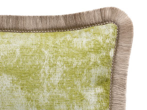 【フライミー ブラン/FLYMEe Blanc / GOODS】のBrume Cushion / ブリュム クッション インテリア・キッズ・メンズ・レディースファッション・服の通販 founy(ファニー) 　送料無料　Free Shipping　クッション　Cushion, Throw Pillow　ファブリック　Fabric, Textile　フェザー　Feather, Feather Detail　フリンジ　Fringe, Tassel　リバーシブル　Reversible, Two-Sided　ホーム・キャンプ・アウトドア・お取り寄せ　Home Living / Home & Lifestyle / Camping Gear / Outdoor Camping　家具・インテリア　Home Furniture & Interior. Stylish & Functional Living Spaces　その他 インテリア雑貨、家具　Home Decor & Furniture Extras　GN(質感参考イメージ)|ID: prp329100001236815 ipo3291000000035322957