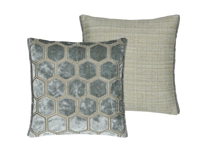 【デザイナーズ ギルド/DESIGNERS GUILD / GOODS】のManipur Cushion / マニプール クッション 43 × 43cm インテリア・キッズ・メンズ・レディースファッション・服の通販 founy(ファニー) https://founy.com/ エレガント 上品 Elegant クッション Cushion, Throw Pillow クール Cool, Chic パターン Pattern, Design Print フェザー Feather, Feather Detail ベルベット Velvet, Velvety ホーム・キャンプ・アウトドア・お取り寄せ Home Living / Home & Lifestyle / Camping Gear / Outdoor Camping 家具・インテリア Home Furniture & Interior. Stylish & Functional Living Spaces その他 インテリア雑貨、家具 Home Decor & Furniture Extras |ID: prp329100001236834 ipo3291000000031473370