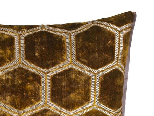 【デザイナーズ ギルド/DESIGNERS GUILD / GOODS】のManipur Cushion / マニプール クッション 43 × 43cm インテリア・キッズ・メンズ・レディースファッション・服の通販 founy(ファニー) エレガント 上品 Elegant クッション Cushion, Throw Pillow クール Cool, Chic パターン Pattern, Design Print フェザー Feather, Feather Detail ベルベット Velvet, Velvety ホーム・キャンプ・アウトドア・お取り寄せ Home Living / Home & Lifestyle / Camping Gear / Outdoor Camping 家具・インテリア Home Furniture & Interior. Stylish & Functional Living Spaces その他 インテリア雑貨、家具 Home Decor & Furniture Extras オークル(表面)|ID: prp329100001236834 ipo3291000000035326757