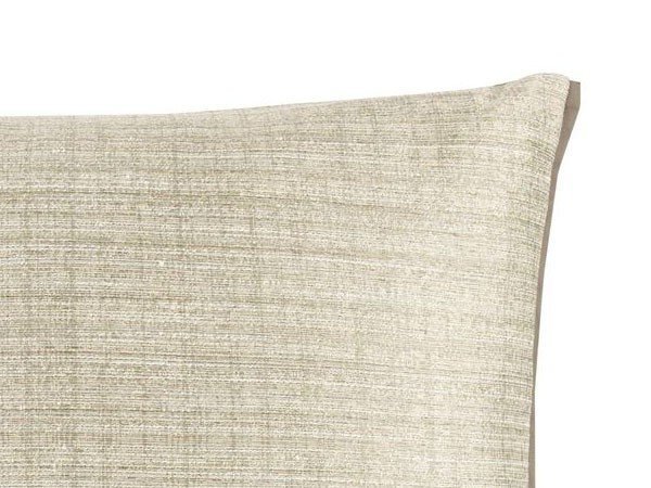 【デザイナーズ ギルド/DESIGNERS GUILD / GOODS】のManipur Cushion / マニプール クッション 43 × 43cm インテリア・キッズ・メンズ・レディースファッション・服の通販 founy(ファニー) エレガント 上品 Elegant クッション Cushion, Throw Pillow クール Cool, Chic パターン Pattern, Design Print フェザー Feather, Feather Detail ベルベット Velvet, Velvety ホーム・キャンプ・アウトドア・お取り寄せ Home Living / Home & Lifestyle / Camping Gear / Outdoor Camping 家具・インテリア Home Furniture & Interior. Stylish & Functional Living Spaces その他 インテリア雑貨、家具 Home Decor & Furniture Extras ノワール(裏面)|ID: prp329100001236834 ipo3291000000035326786