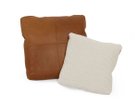 【マスターウォール/MASTERWAL / GOODS】のCUSHION B-TYPE / クッション Bタイプ マチ付 [左]サイズ:55 × 55cm、張地:パティーナ ダークブラウン[右]サイズ:45|ID: prp329100001236844 ipo3291000000030214742