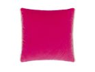 【デザイナーズ ギルド/DESIGNERS GUILD / GOODS】のVarese Cushion / バレーゼ クッション 43 × 43cm スカーレット & ブライトフューシャ(裏面)|ID: prp329100001236869 ipo3291000000027288585