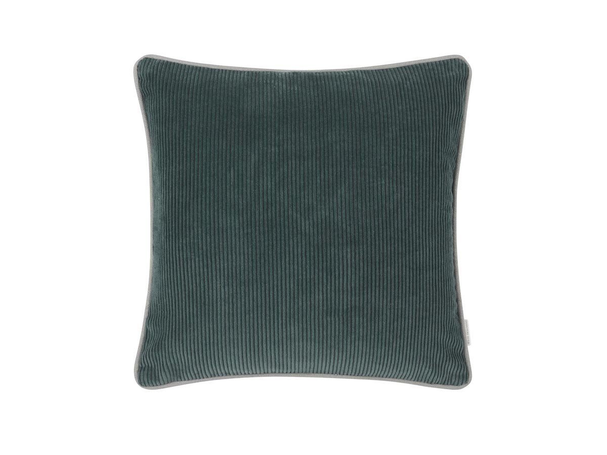 【デザイナーズ ギルド/DESIGNERS GUILD / GOODS】のCorda Cushion / コルダ クッション 43 × 43cm インテリア・キッズ・メンズ・レディースファッション・服の通販 founy(ファニー) 　クッション　Cushion　コーデュロイ　Corduroy　パイピング　Piping　パターン　Pattern　フェザー　Feather　ベルベット　Velvet　リネン　Linen　無地　Plain Color　ホーム・キャンプ・アウトドア・お取り寄せ　Home,Garden,Outdoor,Camping Gear　家具・インテリア　Furniture　その他 インテリア雑貨、家具　Furniture, Interior, Others　カデット(表面)|ID: prp329100001236871 ipo3291000000027288487