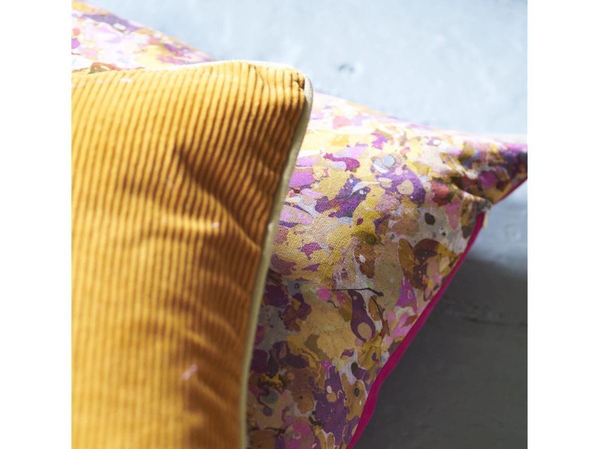 【デザイナーズ ギルド/DESIGNERS GUILD / GOODS】のCorda Cushion / コルダ クッション 43 × 43cm 人気、トレンドファッション・服の通販 founy(ファニー) 　クッション　Cushion　コーデュロイ　Corduroy　パイピング　Piping　パターン　Pattern　フェザー　Feather　ベルベット　Velvet　リネン　Linen　無地　Plain Color　ホーム・キャンプ・アウトドア・お取り寄せ　Home,Garden,Outdoor,Camping Gear　家具・インテリア　Home Furniture & Interior. Stylish & Functional Living Spaces　その他 インテリア雑貨、家具　Furniture, Interior, Others　other-6|ID: prp329100001236871 ipo3291000000031473377