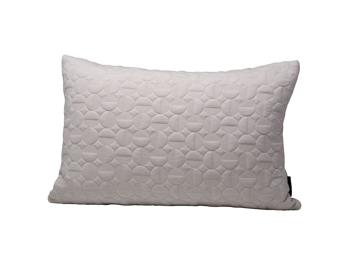 【フリッツ ハンセン/FRITZ HANSEN / GOODS】のCUSHION ARNE JACOBSEN VERTIGO / クッション アルネ・ヤコブセン ヴェルティゴ 60 × 40 インテリア・キッズ・メンズ・レディースファッション・服の通販 founy(ファニー) 送料無料 Free Shipping アクセサリー Fashion Accessories クッション Cushion, Throw Pillow コレクション Collection, Seasonal Line パターン Pattern, Design Print ホーム・キャンプ・アウトドア・お取り寄せ Home Living / Home & Lifestyle / Camping Gear / Outdoor Camping 家具・インテリア Home Furniture & Interior. Stylish & Functional Living Spaces その他 インテリア雑貨、家具 Home Decor & Furniture Extras サンド|ID: prp329100001236881 ipo3291000000030213341