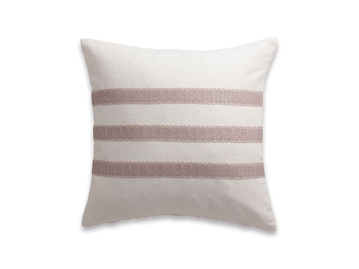 【フライミー ブラン/FLYMEe Blanc / GOODS】のTrois Cushion / トロワ クッション インテリア・キッズ・メンズ・レディースファッション・服の通販 founy(ファニー) https://founy.com/ クッション Cushion, Throw Pillow フェザー Feather, Feather Detail フェミニン Feminine, Girly ホーム・キャンプ・アウトドア・お取り寄せ Home Living / Home & Lifestyle / Camping Gear / Outdoor Camping 家具・インテリア Home Furniture & Interior. Stylish & Functional Living Spaces その他 インテリア雑貨、家具 Home Decor & Furniture Extras |ID: prp329100001236882 ipo3291000000030215495