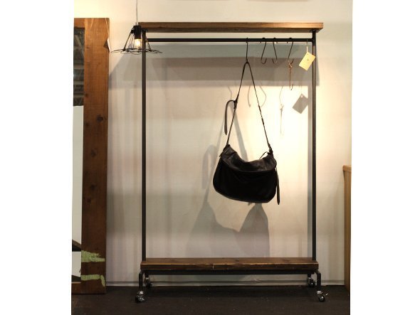【イカピー/ikp / GOODS】のCOAT HANGER 1000 / コートハンガー 1000 人気、トレンドファッション・服の通販 founy(ファニー) 　オイル　Body Oil　フレーム　Frame, Outline　ホーム・キャンプ・アウトドア・お取り寄せ　Home Living / Home & Lifestyle / Camping Gear / Outdoor Camping　家具・インテリア　Home Furniture & Interior. Stylish & Functional Living Spaces　その他 インテリア雑貨、家具　Home Decor & Furniture Extras　other-2|ID: prp329100001236922 ipo3291000000031522412