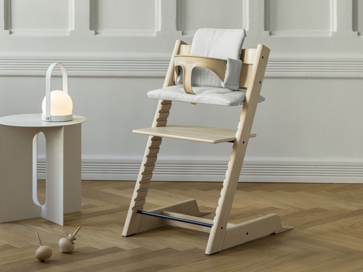 【ストッケ/STOKKE / GOODS】のTRIPP TRAPP / トリップ トラップ クラシッククッション インテリア・キッズ・メンズ・レディースファッション・服の通販 founy(ファニー) 　クッション　Cushion　クラシック　Classic　ベビー　Baby　ホーム・キャンプ・アウトドア・お取り寄せ　Home,Garden,Outdoor,Camping Gear　家具・インテリア　Home Furniture & Interior. Stylish & Functional Living Spaces　キッズ家具　Kids' Furniture　キッズチェア・ベビーチェア　Kids Chair/Baby Chair　組合せ例:トリップ トラップ(ナチュラル) + ベビーセット(ナチュラル) + クラシッククッション|ID: prp329100001241752 ipo3291000000032258847