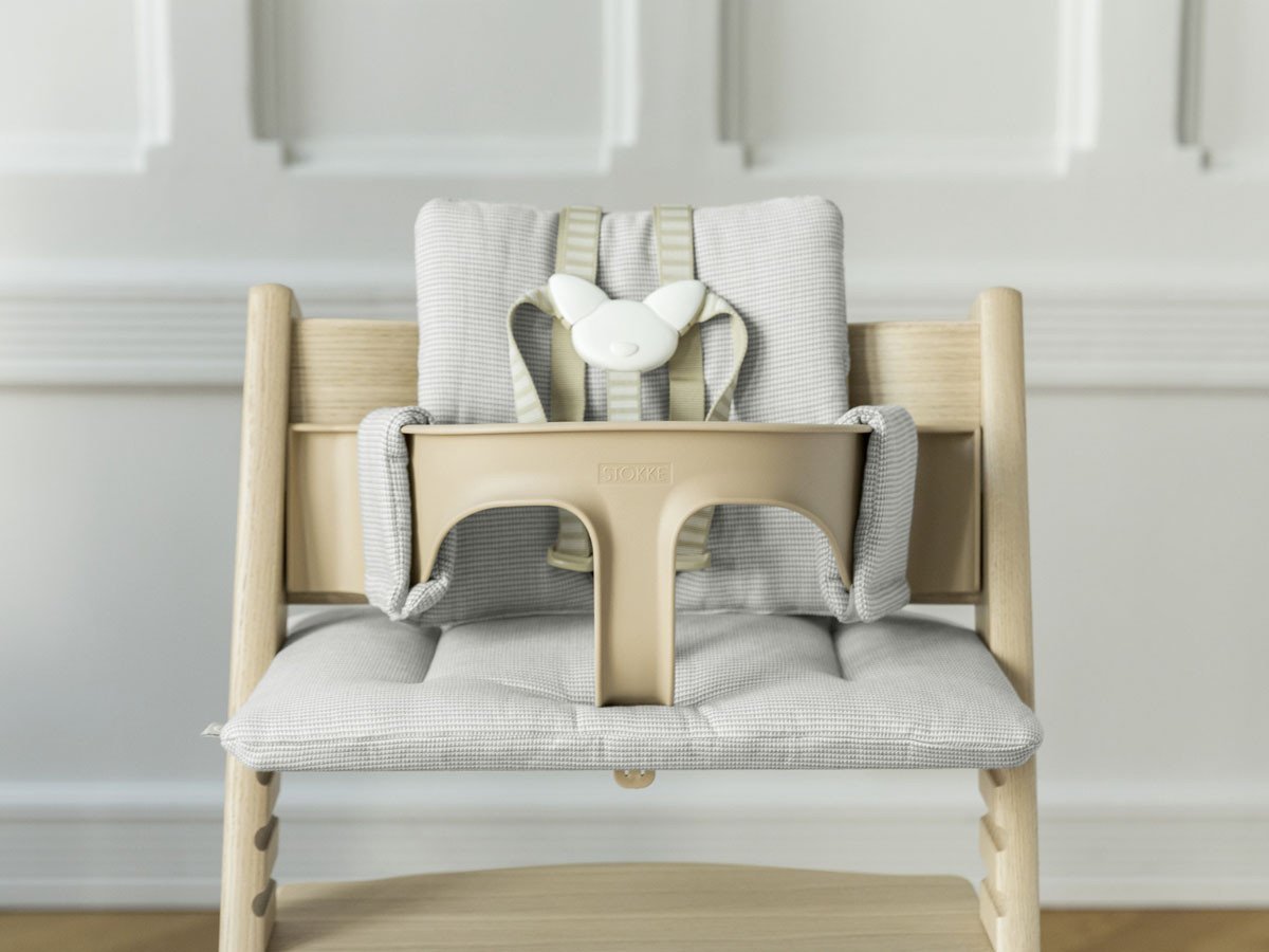 【ストッケ/STOKKE / GOODS】のTRIPP TRAPP / トリップ トラップ クラシッククッション インテリア・キッズ・メンズ・レディースファッション・服の通販 founy(ファニー) 　クッション　Cushion　クラシック　Classic　ベビー　Baby　ホーム・キャンプ・アウトドア・お取り寄せ　Home,Garden,Outdoor,Camping Gear　家具・インテリア　Home Furniture & Interior. Stylish & Functional Living Spaces　キッズ家具　Kids' Furniture　キッズチェア・ベビーチェア　Kids Chair/Baby Chair　組合せ例:トリップ トラップ(ナチュラル) + ベビーセット(ナチュラル) + クラシッククッション|ID: prp329100001241752 ipo3291000000032258861