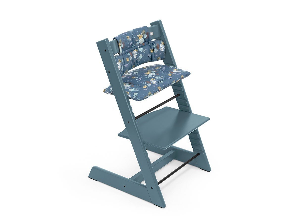 【ストッケ/STOKKE / GOODS】のTRIPP TRAPP / トリップ トラップ クラシッククッション インテリア・キッズ・メンズ・レディースファッション・服の通販 founy(ファニー) 　クッション　Cushion　クラシック　Classic　ベビー　Baby　ホーム・キャンプ・アウトドア・お取り寄せ　Home,Garden,Outdoor,Camping Gear　家具・インテリア　Home Furniture & Interior. Stylish & Functional Living Spaces　キッズ家具　Kids' Furniture　キッズチェア・ベビーチェア　Kids Chair/Baby Chair　組合せ例:トリップ トラップ(フィヨルドブルー) + クラシッククッション(イントゥザディープ)|ID: prp329100001241752 ipo3291000000032258890