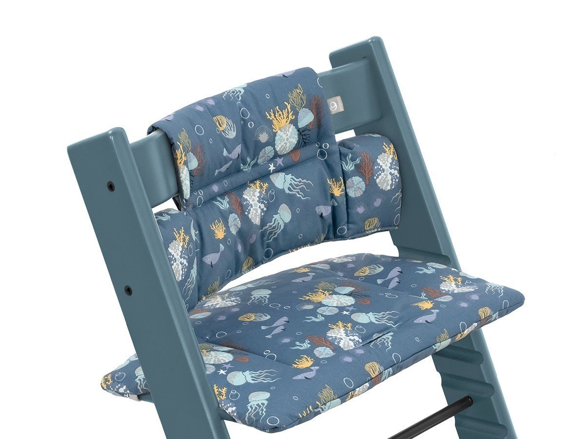 【ストッケ/STOKKE / GOODS】のTRIPP TRAPP / トリップ トラップ クラシッククッション インテリア・キッズ・メンズ・レディースファッション・服の通販 founy(ファニー) 　クッション　Cushion　クラシック　Classic　ベビー　Baby　ホーム・キャンプ・アウトドア・お取り寄せ　Home,Garden,Outdoor,Camping Gear　家具・インテリア　Home Furniture & Interior. Stylish & Functional Living Spaces　キッズ家具　Kids' Furniture　キッズチェア・ベビーチェア　Kids Chair/Baby Chair　組合せ例:トリップ トラップ(フィヨルドブルー) + クラシッククッション(イントゥザディープ)|ID: prp329100001241752 ipo3291000000032258891