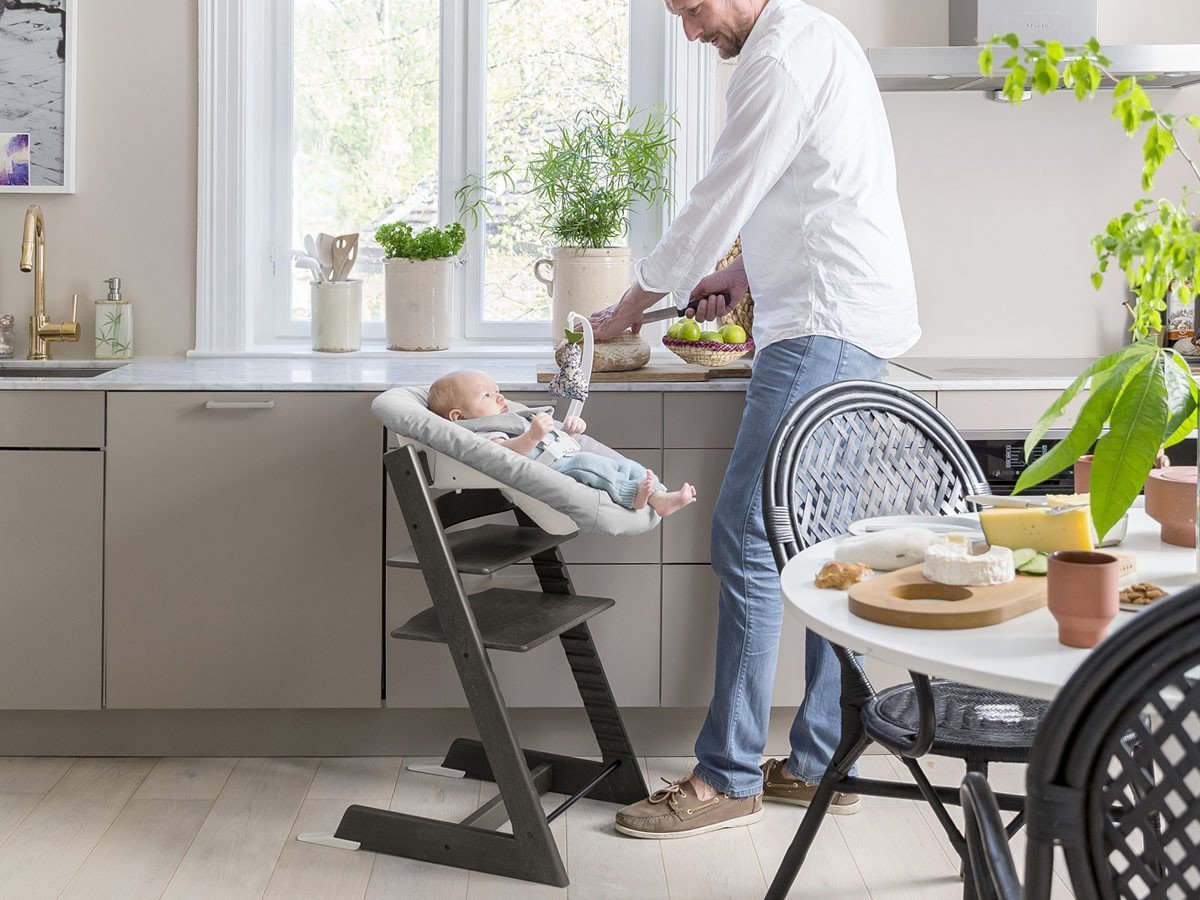 【ストッケ/STOKKE / GOODS】のTRIPP TRAPP / トリップ トラップ ニューボーンセット インテリア・キッズ・メンズ・レディースファッション・服の通販 founy(ファニー) 　ショルダー　Shoulder　テーブル　Table　ベビー　Baby　リバーシブル　Reversible　送料無料　Free Shipping　ホーム・キャンプ・アウトドア・お取り寄せ　Home,Garden,Outdoor,Camping Gear　家具・インテリア　Home Furniture & Interior. Stylish & Functional Living Spaces　キッズ家具　Kids' Furniture　キッズチェア・ベビーチェア　Kids Chair/Baby Chair　組合せ例:ニューボーンセット(グレー) + トリップ トラップ(ヘイジーグレー)|ID: prp329100001241756 ipo3291000000032258747
