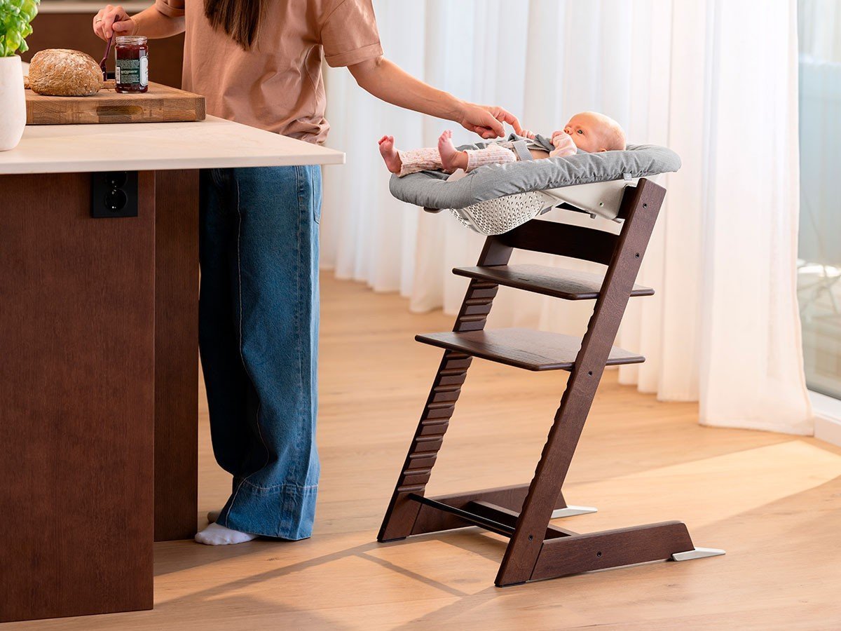 【ストッケ/STOKKE / GOODS】のTRIPP TRAPP / トリップ トラップ ニューボーンセット インテリア・キッズ・メンズ・レディースファッション・服の通販 founy(ファニー) 　ショルダー　Shoulder　テーブル　Table　ベビー　Baby　リバーシブル　Reversible　送料無料　Free Shipping　ホーム・キャンプ・アウトドア・お取り寄せ　Home,Garden,Outdoor,Camping Gear　家具・インテリア　Home Furniture & Interior. Stylish & Functional Living Spaces　キッズ家具　Kids' Furniture　キッズチェア・ベビーチェア　Kids Chair/Baby Chair　組合せ例:ニューボーンセット(グレー) + トリップ トラップ(オークウォームブラウン)|ID: prp329100001241756 ipo3291000000032258758