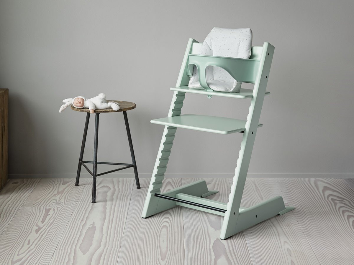 【ストッケ/STOKKE / GOODS】のTRIPP TRAPP / トリップ トラップ インテリア・キッズ・メンズ・レディースファッション・服の通販 founy(ファニー) 　アクセサリー　Accessories　クッション　Cushion　クラシック　Classic　テーブル　Table　ビーチ　Beach　ベビー　Baby　送料無料　Free Shipping　ホーム・キャンプ・アウトドア・お取り寄せ　Home,Garden,Outdoor,Camping Gear　家具・インテリア　Home Furniture & Interior. Stylish & Functional Living Spaces　キッズ家具　Kids' Furniture　キッズチェア・ベビーチェア　Kids Chair/Baby Chair　組合せ例:トリップ トラップ(ソフトミント) + ベビーセット(ソフトミント) + クラシッククッシ|ID: prp329100001241764 ipo3291000000032258648