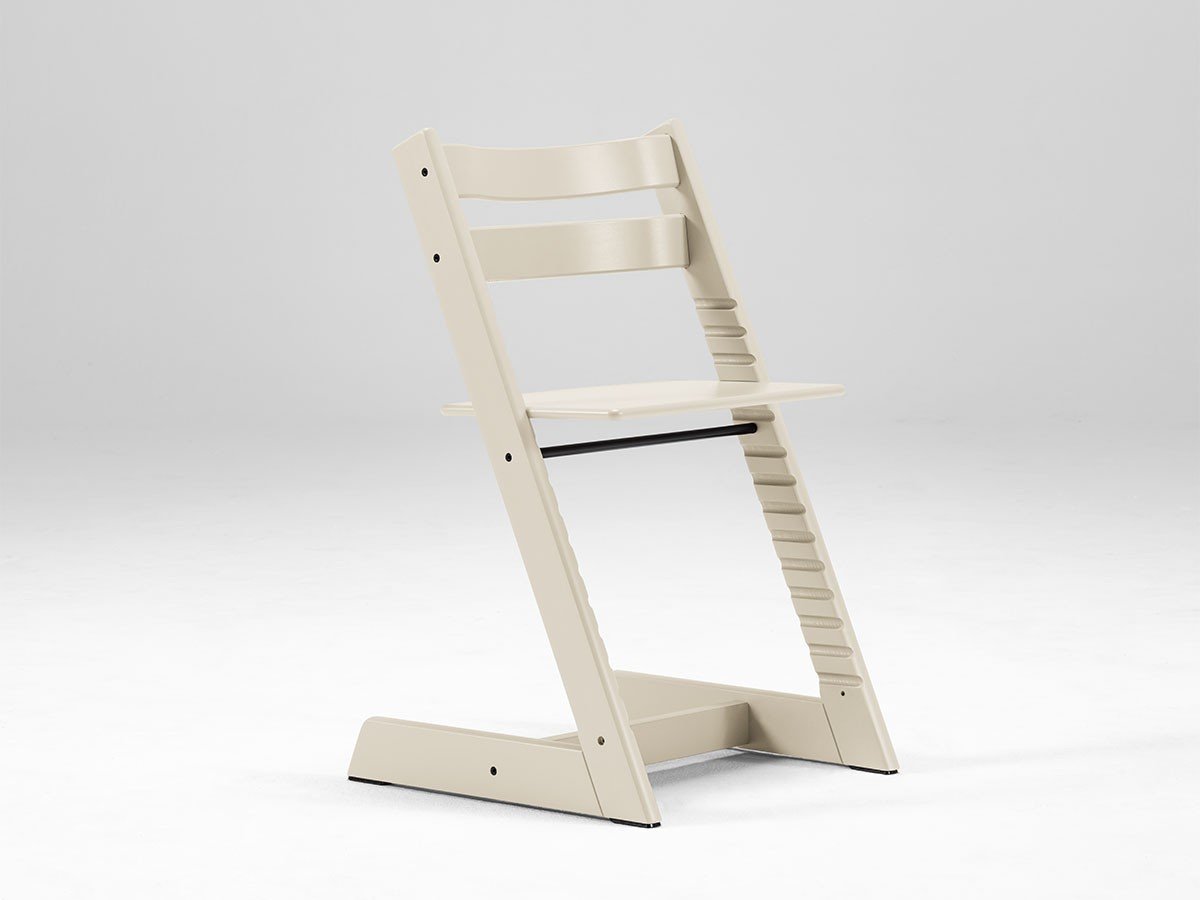 【ストッケ/STOKKE / GOODS】のTRIPP TRAPP / トリップ トラップ インテリア・キッズ・メンズ・レディースファッション・服の通販 founy(ファニー) 　アクセサリー　Fashion Accessories　クッション　Cushion, Throw Pillow　クラシック　Classic, Timeless Style　テーブル　Table, Dining Table　ビーチ　Beach, Seaside　ベビー　Baby, Babywear　送料無料　Free Shipping　ホーム・キャンプ・アウトドア・お取り寄せ　Home Living / Home & Lifestyle / Camping Gear / Outdoor Camping　家具・インテリア　Home Furniture & Interior. Stylish & Functional Living Spaces　キッズ家具　Children's Furniture & Storage　キッズチェア・ベビーチェア・子供椅子　Kids Chair / Baby High Chair / Toddler Seat　バニラホワイト|ID: prp329100001241764 ipo3291000000034029239