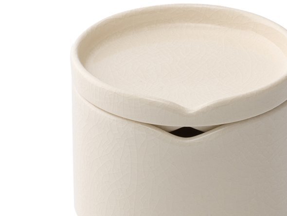 【ハス/HASU / GOODS】のWHITE CRACKLE Stacking bowl S / 白貫入 重ね小鉢 インテリア・キッズ・メンズ・レディースファッション・服の通販 founy(ファニー) 　シンプル　Simple　テーブル　Table　フォルム　Form　エレガント 上品　Elegant　皿　Dish　同シリーズの「小皿」と組み合わせることで、「蓋付小鉢」としてお使いいただけます。|ID: prp329100001292116 ipo3291000000030222895