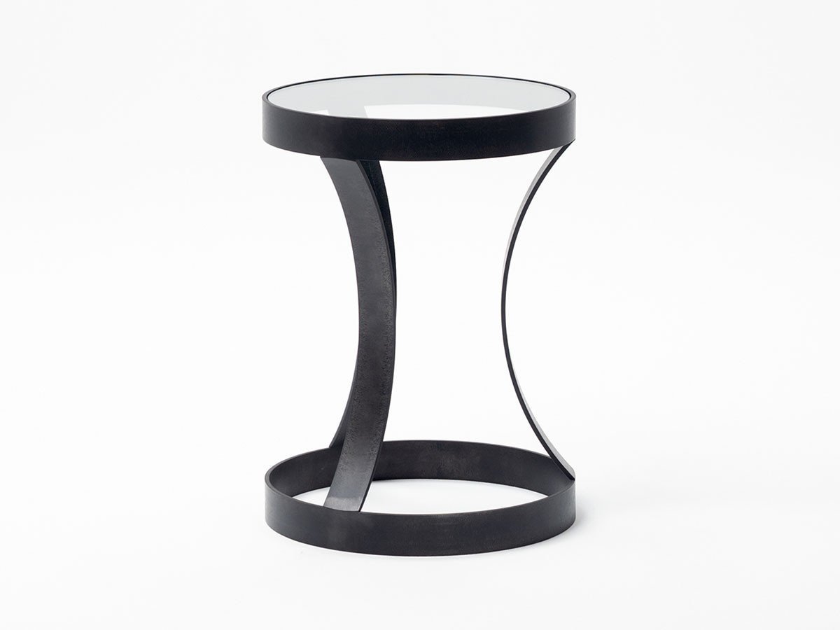 【コンプレックス/COMPLEX / GOODS】のSCULPTURE SIDE TABLE / スカルプチャー サイドテーブル 人気、トレンドファッション・服の通販 founy(ファニー) 　おすすめ　Recommended / Our Picks　ガラス　Glass, Glassware　テーブル　Table, Dining Table　バランス　Balance, Style Balance　ホーム・キャンプ・アウトドア・お取り寄せ　Home Living / Home & Lifestyle / Camping Gear / Outdoor Camping　家具・インテリア　Home Furniture & Interior. Stylish & Functional Living Spaces　テーブル　Dining, Coffee & Side Tables　サイドテーブル・ナイトテーブル　Side & End Tables　other-2|ID: prp329100001294219 ipo3291000000031518253