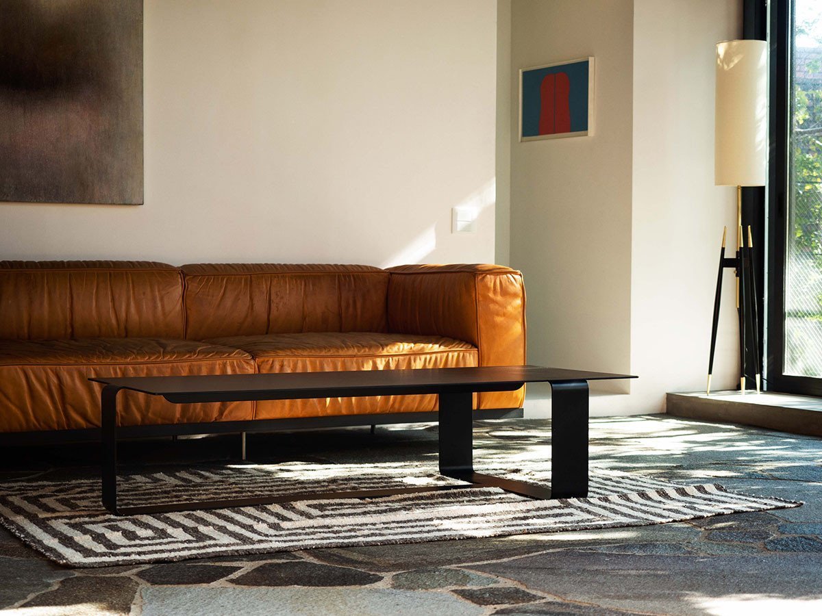 【コンプレックス/COMPLEX / GOODS】のBLACK RECTANGLE LOW TABLE / ブラック レクタングル ローテーブル 人気、トレンドファッション・服の通販 founy(ファニー) 　シンプル　Simple, Minimal　テーブル　Table, Dining Table　フォルム　Silhouette, Form　ホーム・キャンプ・アウトドア・お取り寄せ　Home Living / Home & Lifestyle / Camping Gear / Outdoor Camping　家具・インテリア　Home Furniture & Interior. Stylish & Functional Living Spaces　テーブル　Dining, Coffee & Side Tables　ローテーブル・センターテーブル　Coffee & Center Tables　other-2|ID: prp329100001294224 ipo3291000000031518321