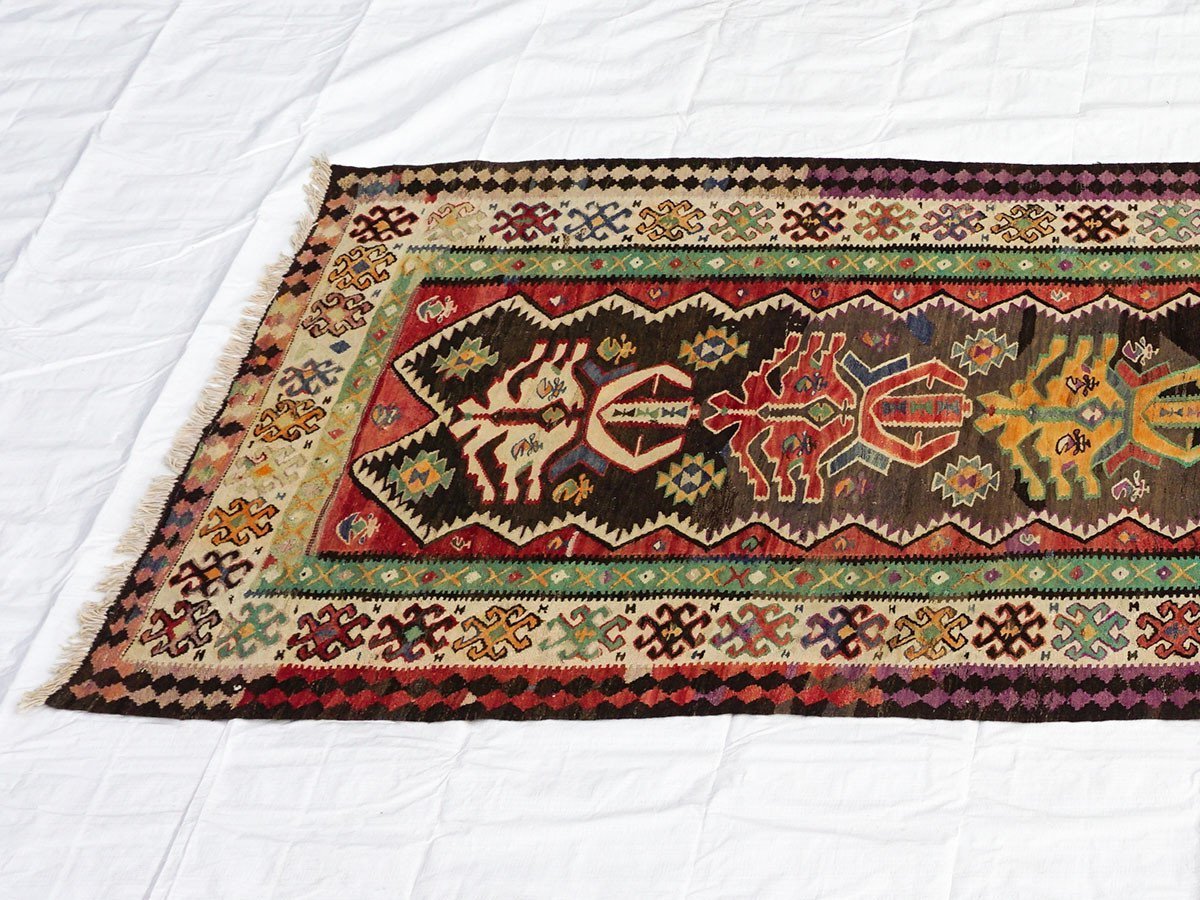 【リ ストア フィクスチャー ユナイテッドアローズ/RE : Store Fixture UNITED ARROWS LTD. / GOODS】のVintage Carpet / ヴィンテージカーペット #107765 人気、トレンドファッション・服の通販 founy(ファニー) 　ダメージ　Damage　モチーフ　Motif　ホーム・キャンプ・アウトドア・お取り寄せ　Home,Garden,Outdoor,Camping Gear　家具・インテリア　Furniture　その他 インテリア雑貨、家具　Furniture, Interior, Others　other-2|ID: prp329100001299575 ipo3291000000031470741