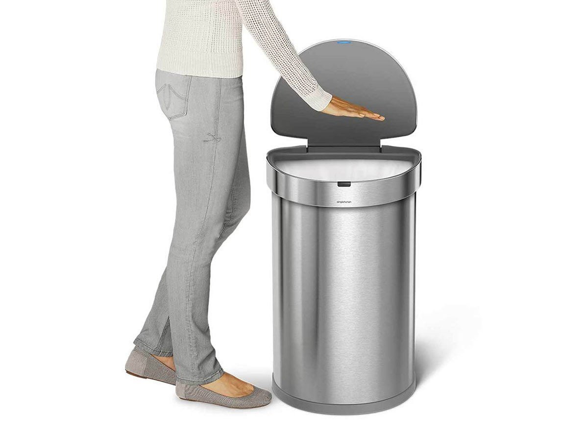 【シンプルヒューマン/SIMPLEHUMAN / GOODS】のSENSOR CAN / センサーカン セミラウンド センサーダストボックス ライナーポケット付 45L 人気、トレンドファッション・服の通販 founy(ファニー) コーティング Coating, Coated Finish ボックス Boxy, Box Shape ポケット Pocket, Pocket Detail ライナー Liner, Inner Layer ラウンド Round, Round Neck 送料無料 Free Shipping ホーム・キャンプ・アウトドア・お取り寄せ Home Living / Home & Lifestyle / Camping Gear / Outdoor Camping 家具・インテリア Home Furniture & Interior. Stylish & Functional Living Spaces その他 インテリア雑貨、家具 Home Decor & Furniture Extras other-2|ID: prp329100001305903 ipo3291000000031518134