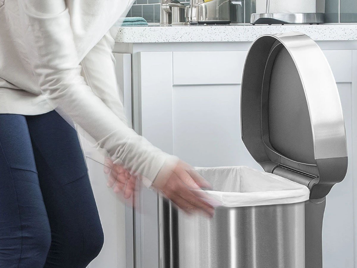 【シンプルヒューマン/SIMPLEHUMAN / GOODS】のSENSOR CAN / センサーカン セミラウンド センサーダストボックス ライナーポケット付 45L 人気、トレンドファッション・服の通販 founy(ファニー) コーティング Coating, Coated Finish ボックス Boxy, Box Shape ポケット Pocket, Pocket Detail ライナー Liner, Inner Layer ラウンド Round, Round Neck 送料無料 Free Shipping ホーム・キャンプ・アウトドア・お取り寄せ Home Living / Home & Lifestyle / Camping Gear / Outdoor Camping 家具・インテリア Home Furniture & Interior. Stylish & Functional Living Spaces その他 インテリア雑貨、家具 Home Decor & Furniture Extras other-5|ID: prp329100001305903 ipo3291000000031518140