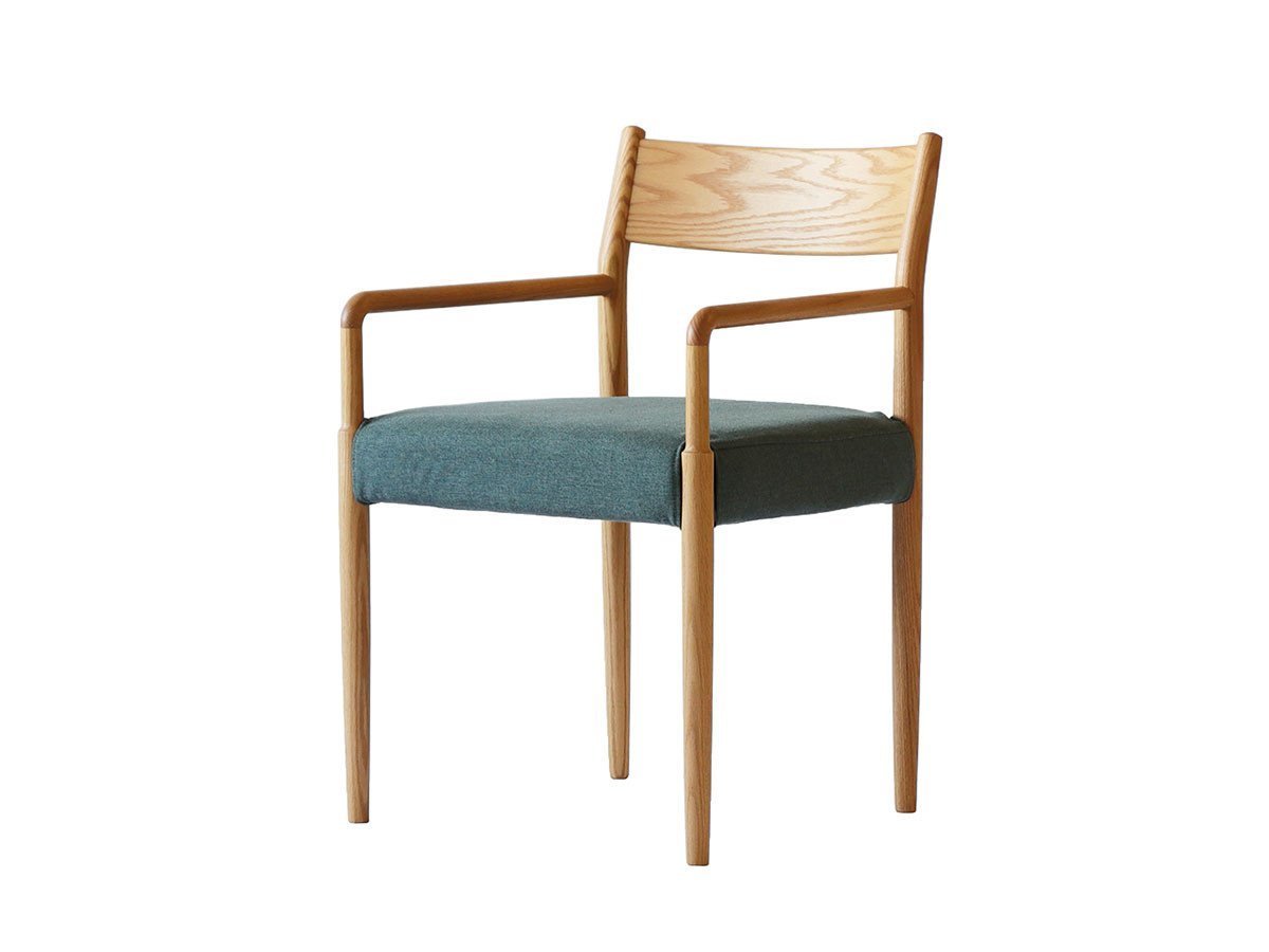 【イカサ/IKASAS / GOODS】のSUIPPO ARM CHAIR / スイッポ アームチェア インテリア・キッズ・メンズ・レディースファッション・服の通販 founy(ファニー) 送料無料 Free Shipping クール Cool, Chic スタンダード Standard, Basic 軽量 Lightweight, Ultra Light ホーム・キャンプ・アウトドア・お取り寄せ Home Living / Home & Lifestyle / Camping Gear / Outdoor Camping 家具・インテリア Home Furniture & Interior. Stylish & Functional Living Spaces チェア・椅子 Seating & Chairs ダイニングチェア・木製チェア Dining Chairs ホーム・キャンプ・アウトドア・お取り寄せ Home Living / Home & Lifestyle / Camping Gear / Outdoor Camping 家具・インテリア Home Furniture & Interior. Stylish & Functional Living Spaces チェア・椅子 Seating & Chairs アームチェア・アクセントチェア Armchairs & Accent Chairs フレーム:オーク、張地:V39 9|ID: prp329100001335463 ipo3291000000034566783