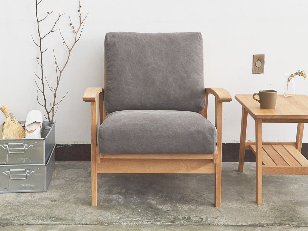 【ドアーズリビングプロダクツ/DOORS LIVING PRODUCTS / GOODS】のBothy Canvas Sofa 1P / ボシー キャンバスソファ 1P インテリア・キッズ・メンズ・レディースファッション・服の通販 founy(ファニー) 　キャンバス　Canvas　スタンダード　Standard　フィット　Fit　フレーム　Flame　リラックス　Relax　ホーム・キャンプ・アウトドア・お取り寄せ　Home,Garden,Outdoor,Camping Gear　家具・インテリア　Furniture　ソファー　Sofa　張地:グレー|ID: prp329100001354850 ipo3291000000007880555