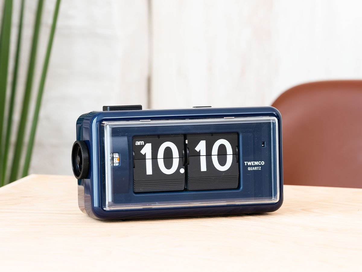 【フライミー ファクトリー/FLYMEe Factory / GOODS】のTWEMCO DESK TOP ALARM / トゥエンコ デスクトップ アラーム インテリア・キッズ・メンズ・レディースファッション・服の通販 founy(ファニー) 送料無料 Free Shipping シンプル Simple, Minimal デスク Desk, Work Desk 人気 Popular, Best Seller 時計 Watch, Wristwatch ホーム・キャンプ・アウトドア・お取り寄せ Home Living / Home & Lifestyle / Camping Gear / Outdoor Camping 家具・インテリア Home Furniture & Interior. Stylish & Functional Living Spaces その他 インテリア雑貨、家具 Home Decor & Furniture Extras ネイビー|ID: prp329100001354890 ipo3291000000030227451