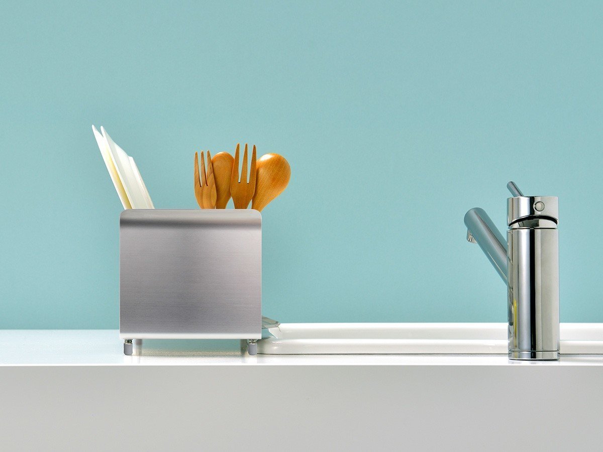 【フライミーアクセソワ/FLYMEe accessoire / GOODS】のDish Drainer / 水切りラック ロングタイプ #107962 インテリア・キッズ・メンズ・レディースファッション・服の通販 founy(ファニー) 　送料無料　Free Shipping　おすすめ　Recommended / Our Picks　スリム　Slim, Slim Fit　ロング　Long, Long-Length　ワイヤー　Wire, Wired Bra　皿　Plate, Dish　ホーム・キャンプ・アウトドア・お取り寄せ　Home Living / Home & Lifestyle / Camping Gear / Outdoor Camping　キッチン・ダイニング　Kitchen & Dining Essentials. Stylish & Functional Tableware　キッチン収納　Kitchen Storage　ソリッドシルバー|ID: prp329100001442028 ipo3291000000031930746